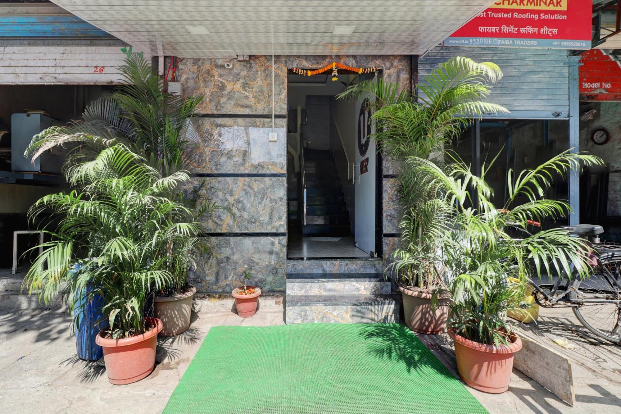 Hotel New Balaji Residency Mumbai Exterior foto
