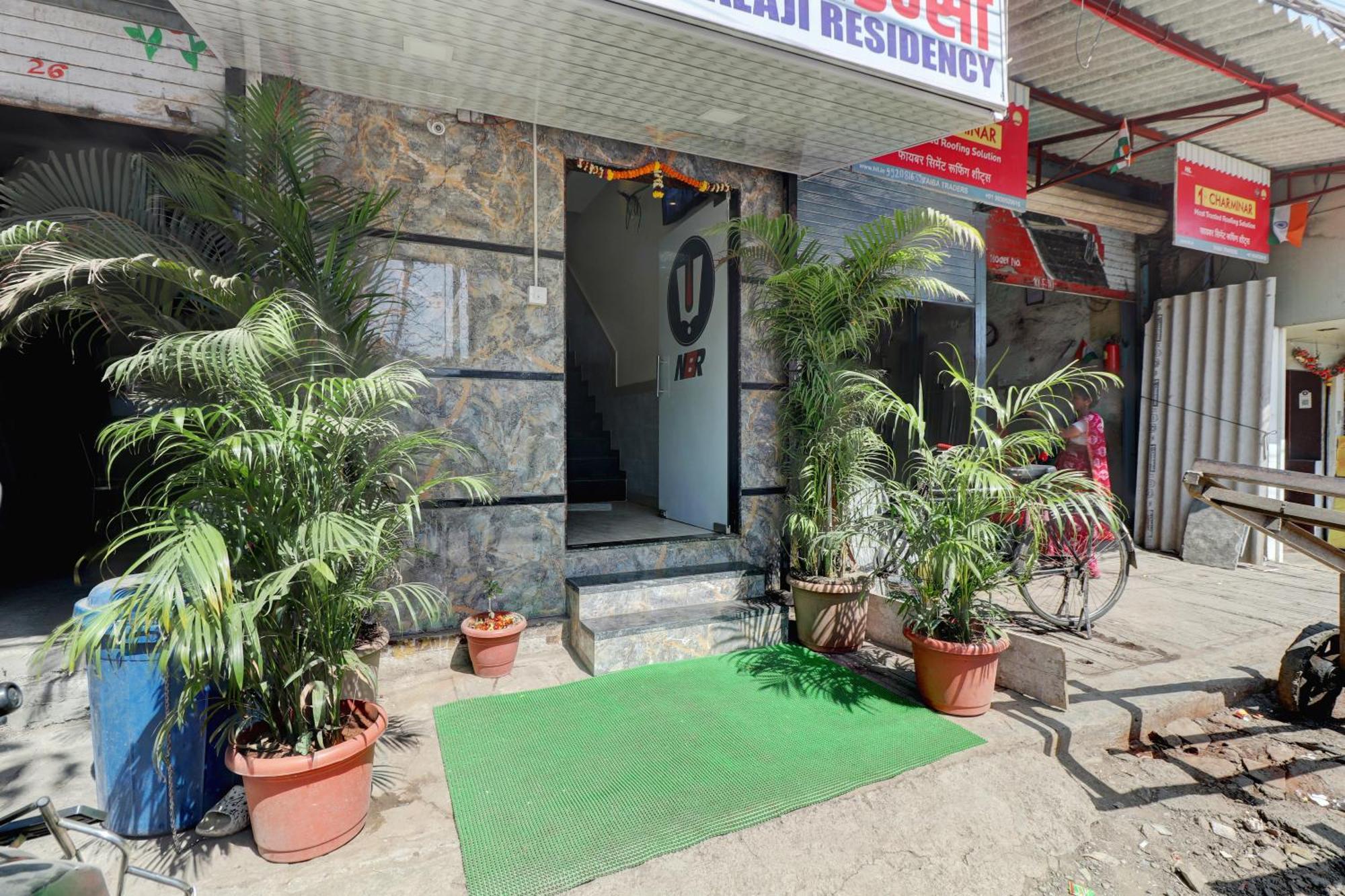 Hotel New Balaji Residency Mumbai Exterior foto